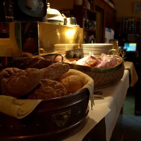 ホテル Ristorante La Terrazza 3*